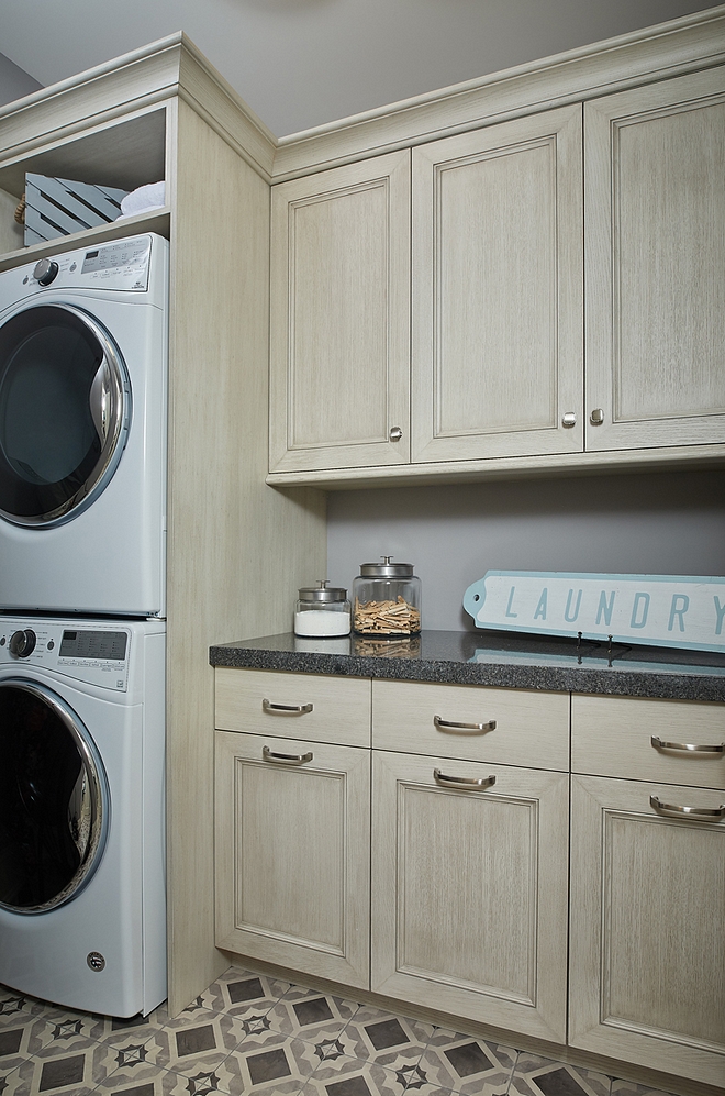 Laundry Room Cabinet is Rift White Oak painted in Benjamin Moore Winterwood 1486 witth Dark Glaze #laundryroom #glazedcabinet #paintcolor #RiftWhiteOak #BenjaminMooreWinterwood #DarkGlaze