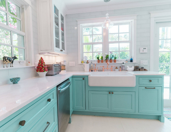 https://www.homebunch.com/wp-content/uploads/2018/03/Benjamin-Moore-Turquoise.jpg