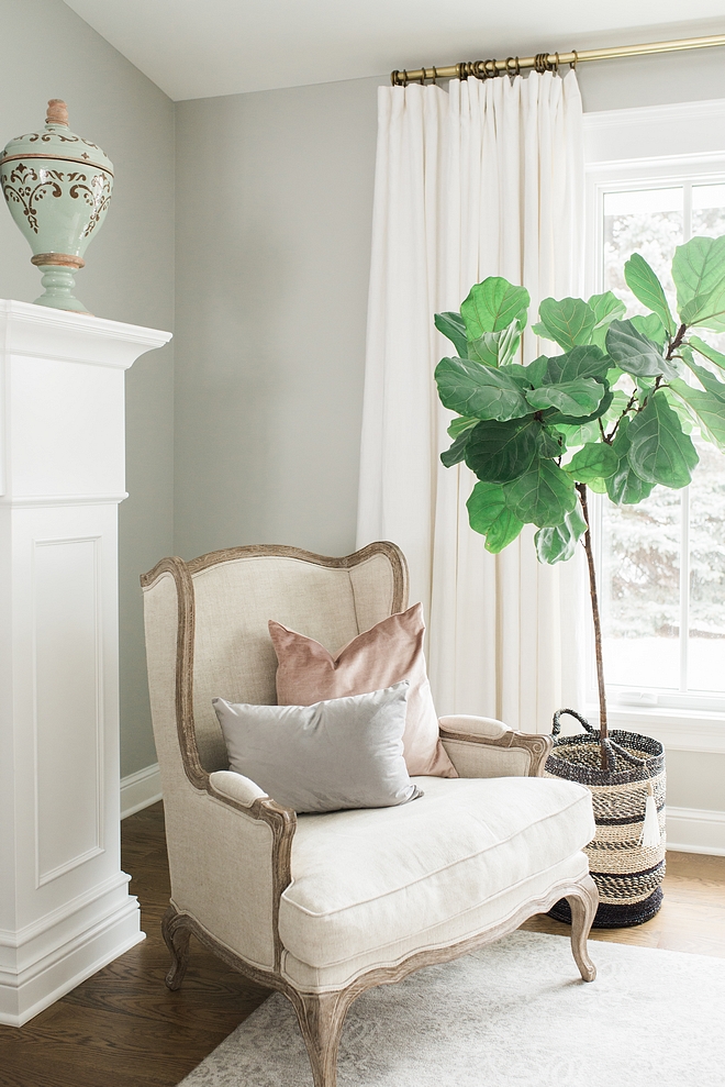 Harbor Gray by Benjamin Moore wall color Harbor Gray by Benjamin Moore Harbor Gray by Benjamin Moore color on walls Harbor Gray by Benjamin Moore grey paint color #HarborGraybyBenjaminMoore #HarborGrayBenjaminMoore #graypaintcolors #BenjaminMoore 