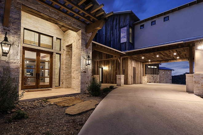 Rustic Porte-Cochère with reclaimed Barnwood shiplap Rustic Porte-Cochère with reclaimed Barnwood shiplap ideas #Rustic #PorteCochère #reclaimedBarnwoodshiplap #Barnwoodshiplap #reclaimedshiplap