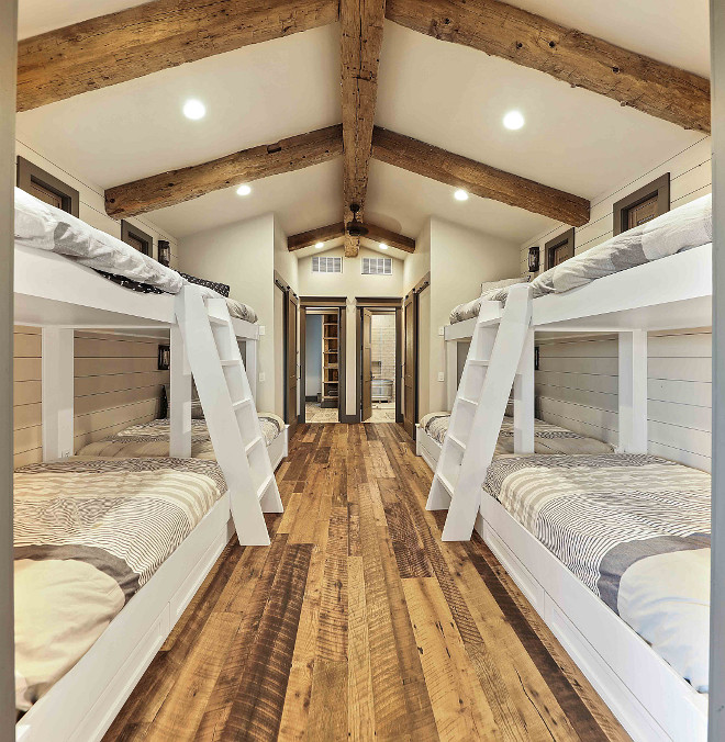 Bunk room Bunk beds highlighted with reclaimed floors and timbers Rustic Bunkroom Bunk beds highlighted with reclaimed floors and timbers Ructic Bunk beds highlighted with reclaimed floors and timbers #Bunkroom #Bunkbeds #reclaimedfloors #timbers #rusticbunkroom