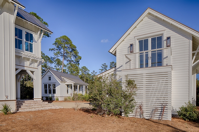 Farmhouse exterior Farmhouse with main house, detached garage and guest house #farmhouse #detachedgarage #guesthouse