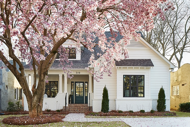  Small  Modern  Farmhouse  with Front Porch Home  Bunch 