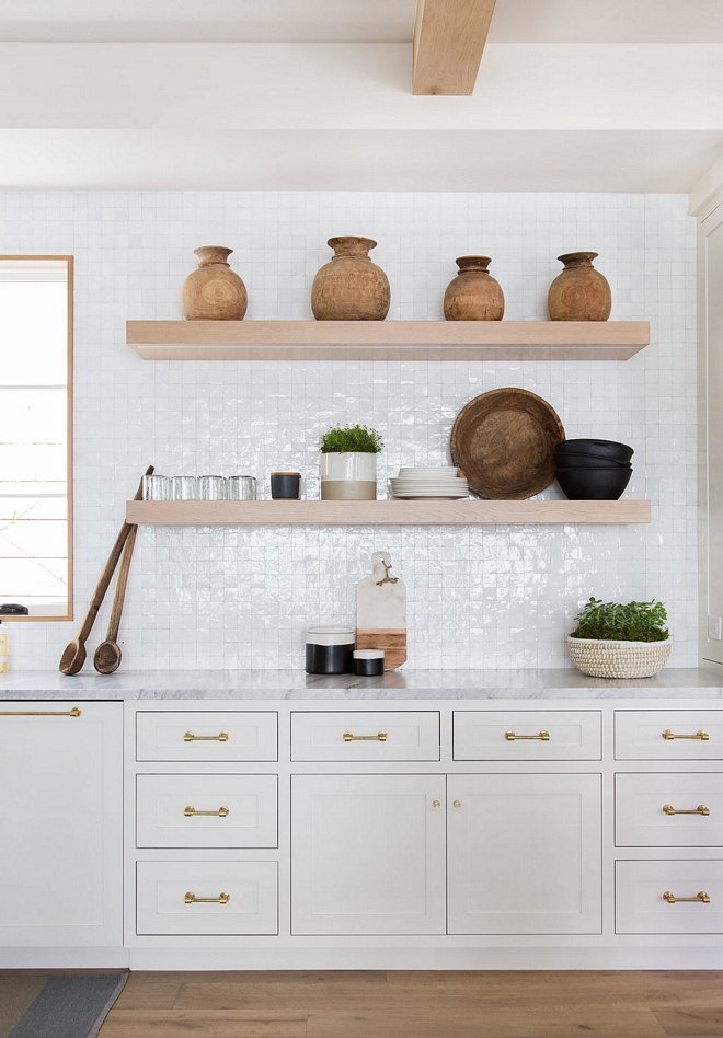 Farrow and Ball Strong White Off white kitchen cabinet off white Farrow and Ball Strong White paint color #FarrowandBallStrongWhite #offwhitepaintcolor