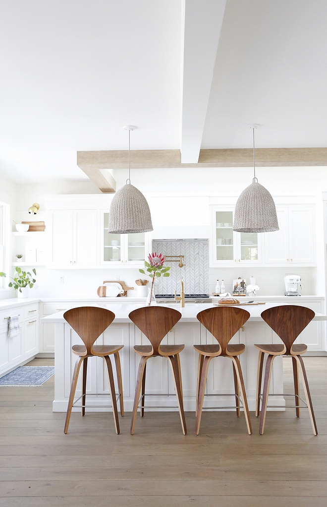 White Kitchen with whitewashed beam, French White Oak hardwood floor and Walnut counterstools White Kitchen with whitewashed beam, French White Oak hardwood floor #WhiteKitchen #whitewashedbeam #FrenchWhiteOak #hardwoodfloor