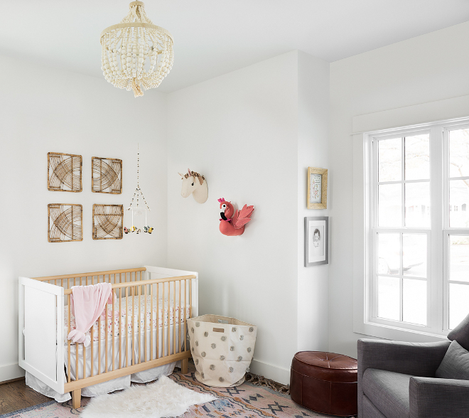 Benjamin Moore White Dove OC-17 Neutral gender nursery painted in Benjamin Moore White Dove OC-17 Neutral gender nursery Paint Color White Neutral gender nursery Benjamin Moore White Dove OC-17 #BenjaminMooreWhiteDove