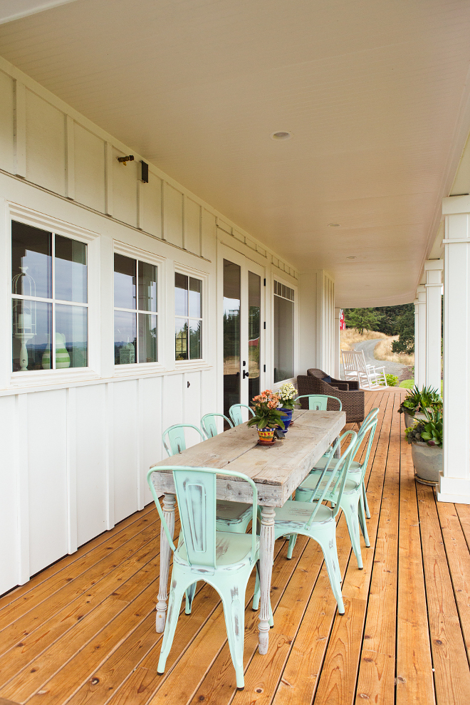 Farmhouse Porch Farmhouse Porch Decor Farmhouse Porch with distressed old farmhouse table and distressed metal dining chairs Farmhouse Porch Farmhouse Porch #FarmhousePorch #Farmhouse