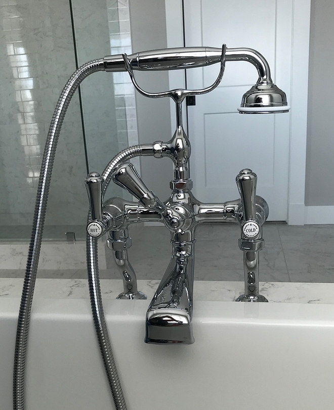 Classic Tub Filler Bathroom Classic Tub Filler Ideas Classic Tub Filler sources Classic Tub Filler Classic Tub Filler The tub filler adds a nice decorative element to this beautiful bath nook #ClassicTubFiller #TubFiller