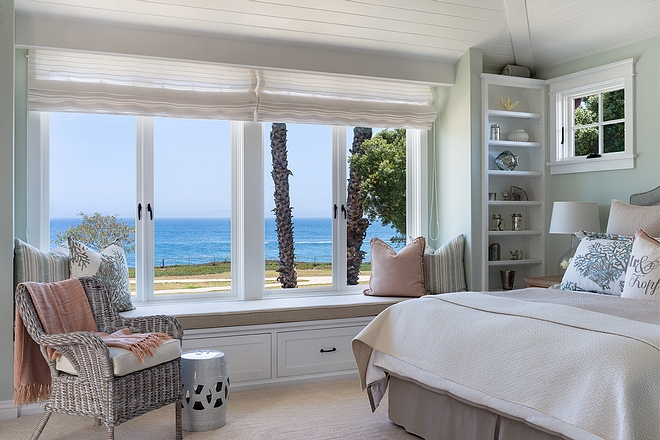 Bedroom window seat Bedroom window seat flanked by bookshelves #bedroom #windowseat #windowseatbookshelves