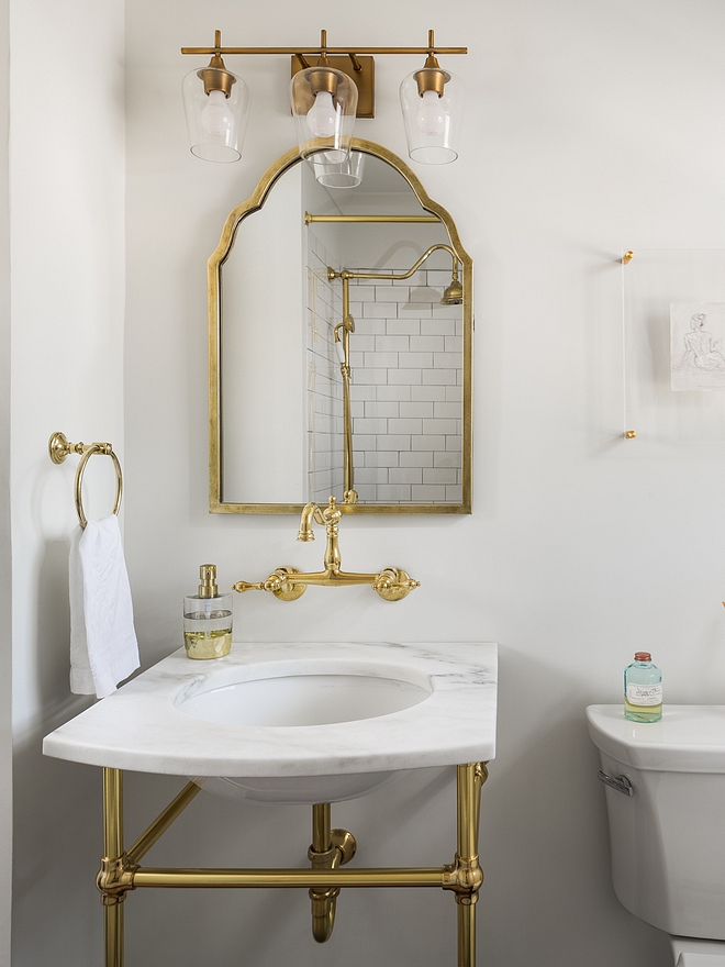 White Tie by Farrow and Ball bathroom paint color White Tie by Farrow and Ball #WhiteTiebyFarrowandBall