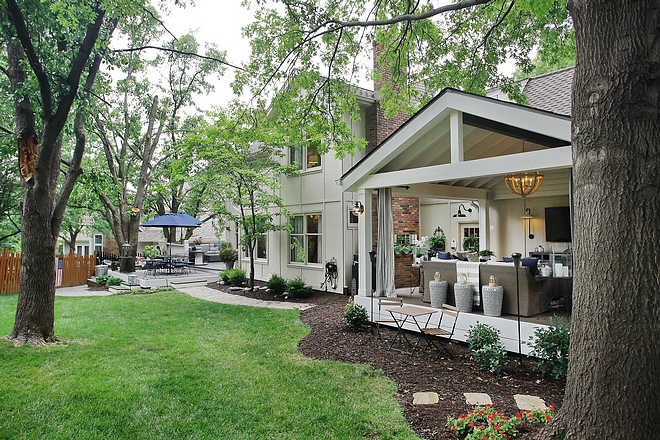 Backyard Renovation We decided to add on a fully functioning outdoor living space. Complete with sofas and a 70” tv for those movie nights that we absolutely love to have outdoors. We even hosted a wedding here this summer #backyard #backyardrenovantion