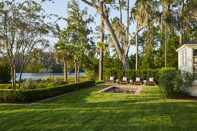 Pool Backyard The grass carpet around the pool, combined with the waterfront views creates a casual environment which firmly places the home in its natural surroundings Pool Backyard #Pool #Backyard