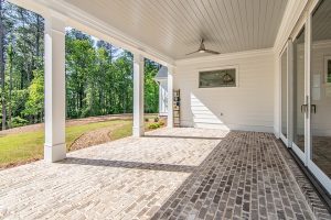 Custom Home with Artisan Craftsmanship Interiors - Home Bunch Interior ...