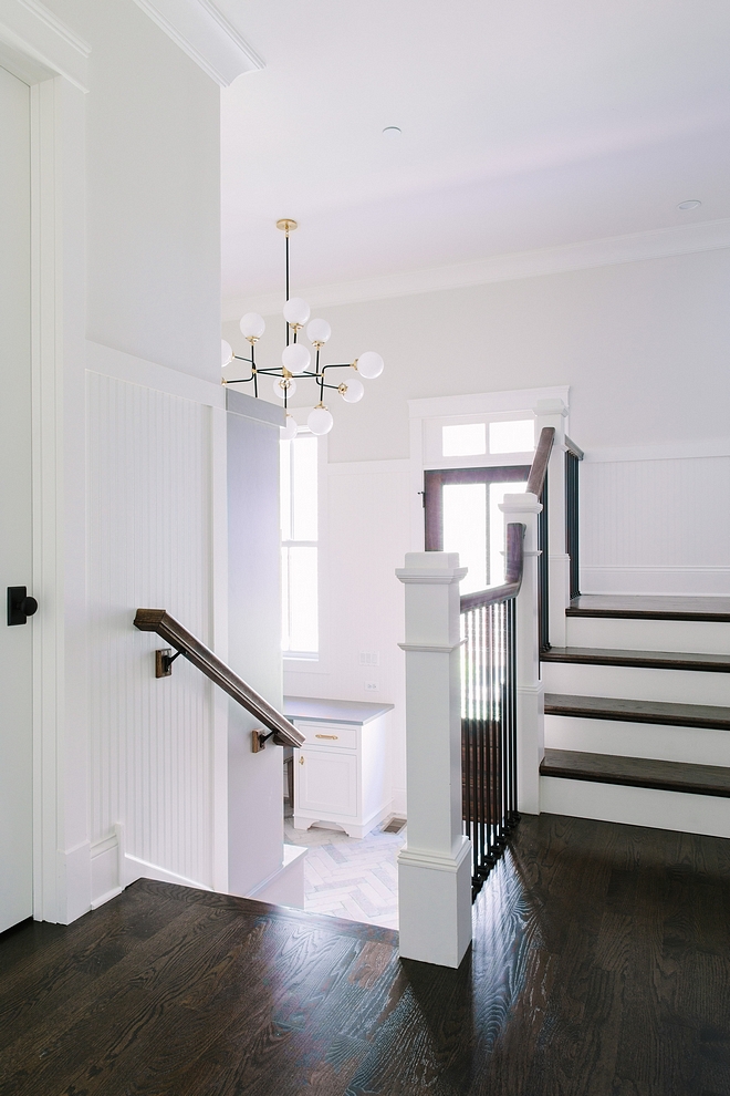 Classic Gray by Benjamin Moore Classic Gray by Benjamin Moore room paint color Classic Gray by Benjamin Moore #ClassicGraybyBenjaminMoore #roompaintcolor