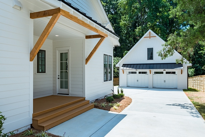 Side Entry Side entry porchwith cedar brackets Side Entry Side entry porch #SideEntry #Sideentryporch