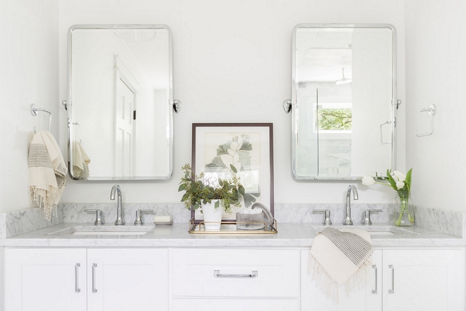 Bathroom Mirrors sources on Home Bunch 2540 Love ©AlyssaRosenheck #Bathroommirrors