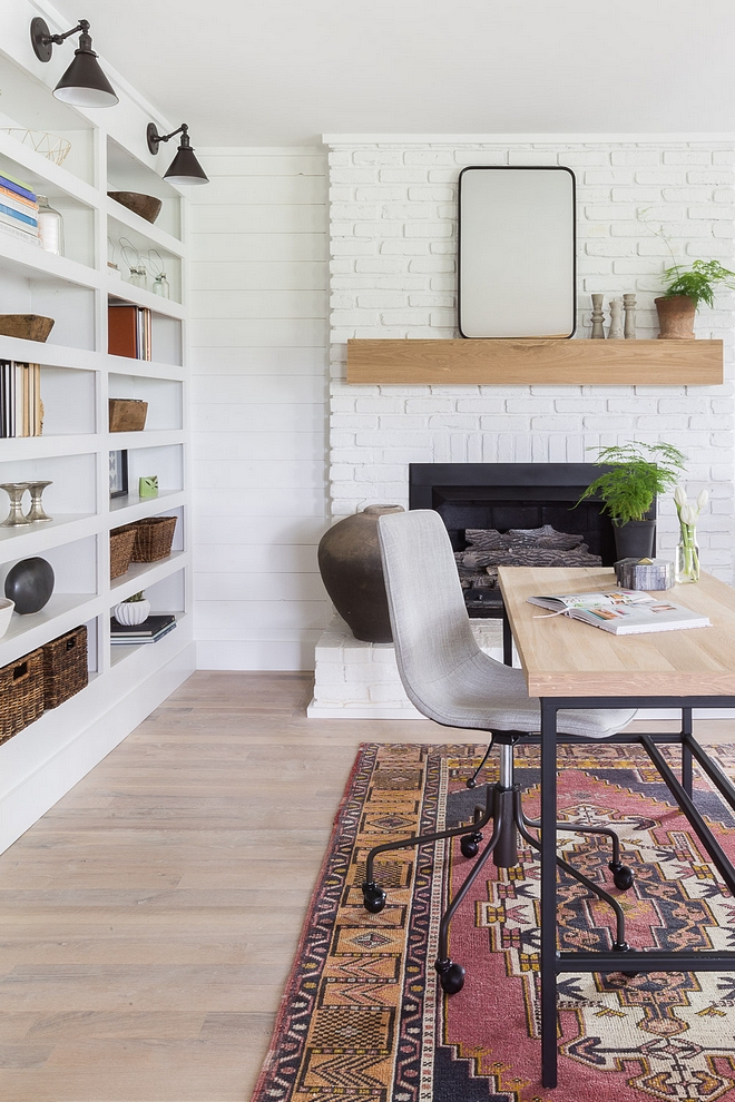 Brick Fireplace We replaced the fireplace mantle with a custom built raw white oak mantle and painted the brick fireplace the same white - BM Super White 2540 Love ©AlyssaRosenheck #brickfireplace #BMSuperWhite