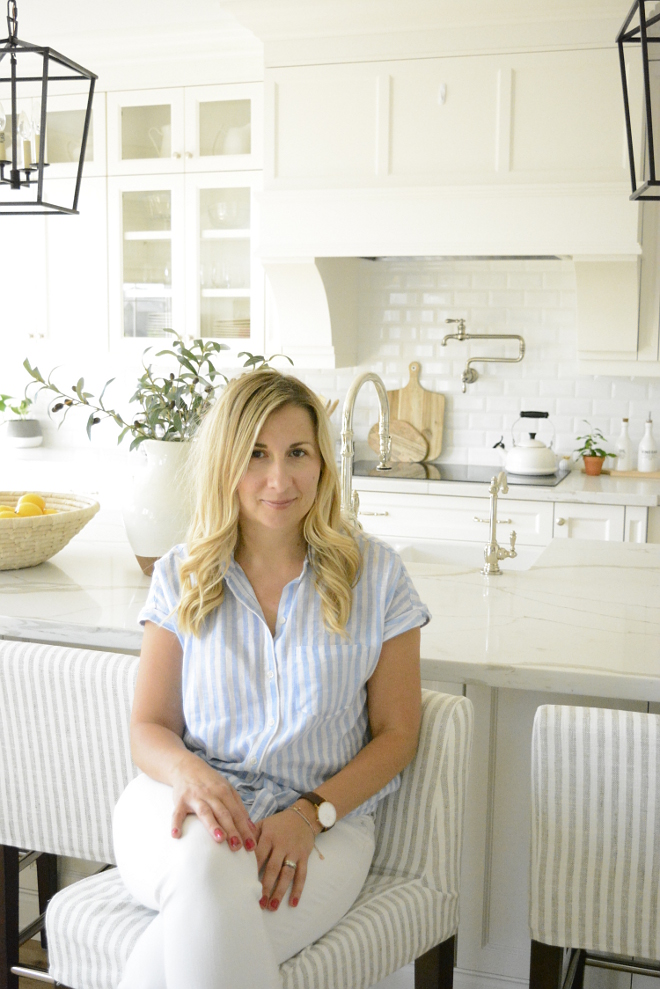 Beautiful Homes of Instagram This is Agata, from @tassoninteriors, in her beautiful kitchen I am so thankful for all of the time she put into this feature Home Bunch Beautiful Homes of Instagram #BeautifulHomesofInstagram