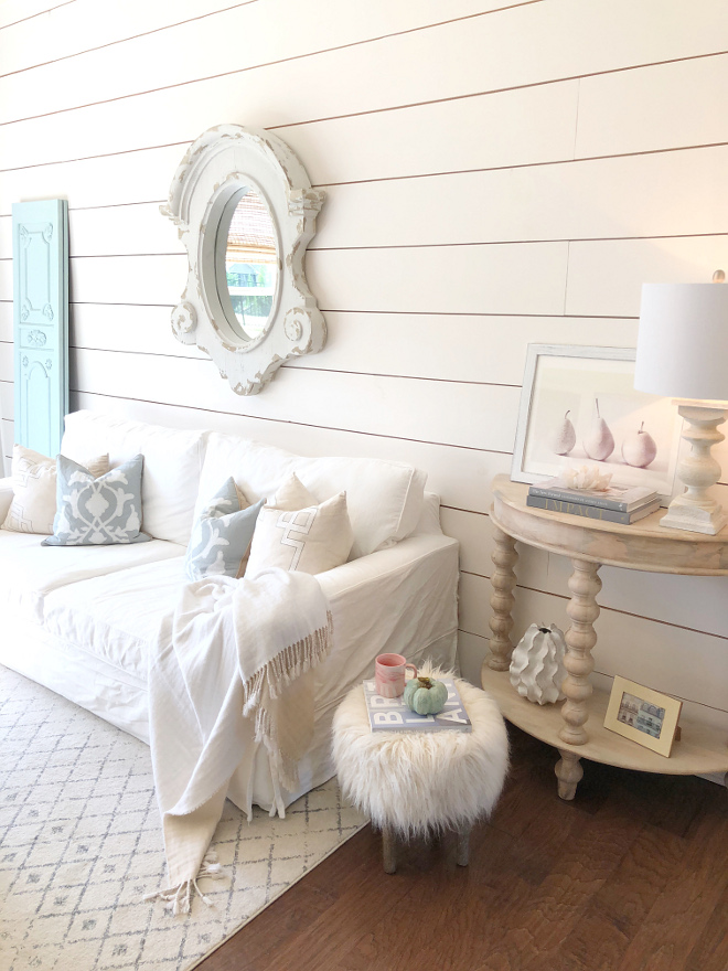 Sherwin Williams SW 7001 Marshmallow Shiplap is 10” pine painted in Sherwin Williams Marshmallow Sherwin Williams SW 7001 Marshmallow #SherwinWilliamsSW7001Marshmallow #SherwinWilliamsMarshmallow