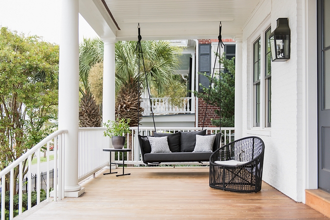 Modern Front Porch with Modern Outdoor Furniture Modern Front Porch with Modern Outdoor #ModernFrontPorch #ModernOutdoorFurniture