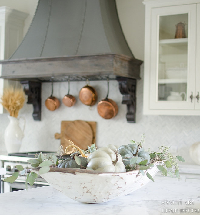 Farmhouse Kitchen Fall Decorating Ideas - Sanctuary Home Decor