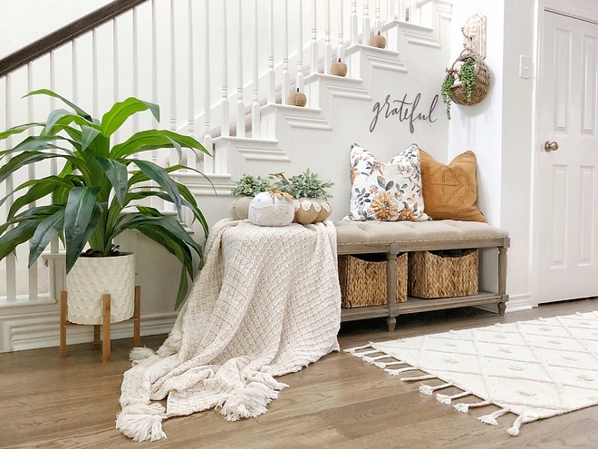 Farmhouse Foyer Bench with Fall decor