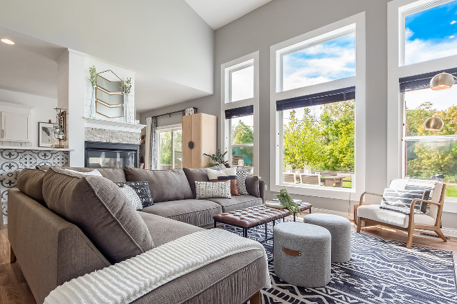 Sectional sofa pillow styling Our goal with changing the furniture and layout in this room was to create more livable space. We chose a mid century modern sofa that was not only the design we wanted, but also extremely comfortable #sofasection #sectionalpillows