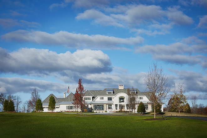 Acreage Modern Farmhouse Large Acreage Modern Farmhouse on Acreage Modern Farmhouse #acreage #ModernFarmhouse