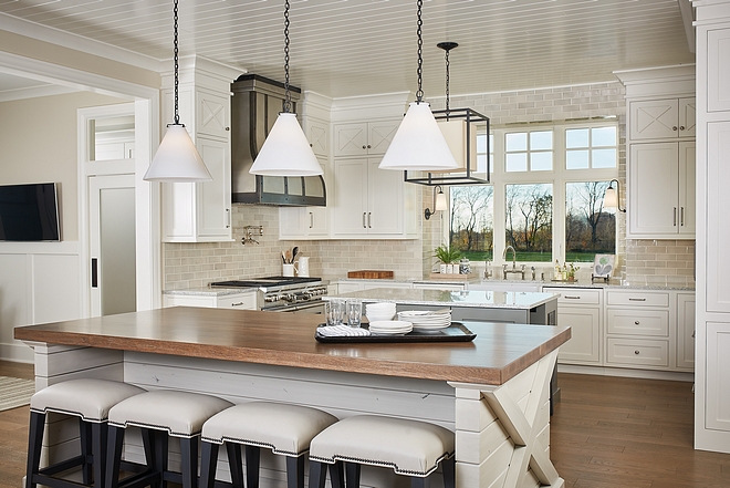 Benjamin Moore Swiss Coffee Kitchen Cabinetry paint color is Benjamin Moore Swiss Coffee Benjamin Moore Swiss Coffee Kitchen Benjamin Moore Swiss Coffee Kitchen cabinet Benjamin Moore Swiss Coffee #BenjaminMooreSwissCoffee #kitchen #kitchencabinetry #kitchencabinet #cabinetry