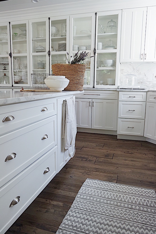 Benjamin Moore Advance Paint on kitchen cabinets Benjamin Moore Snowfall White Benjamin Moore Advance Paint Benjamin Moore Advance Paint #BenjaminMooreAdvance #BenjaminMooreAdvancePaint #BenjaminMooreAdvancePaintoncabinet #kitchencabinet