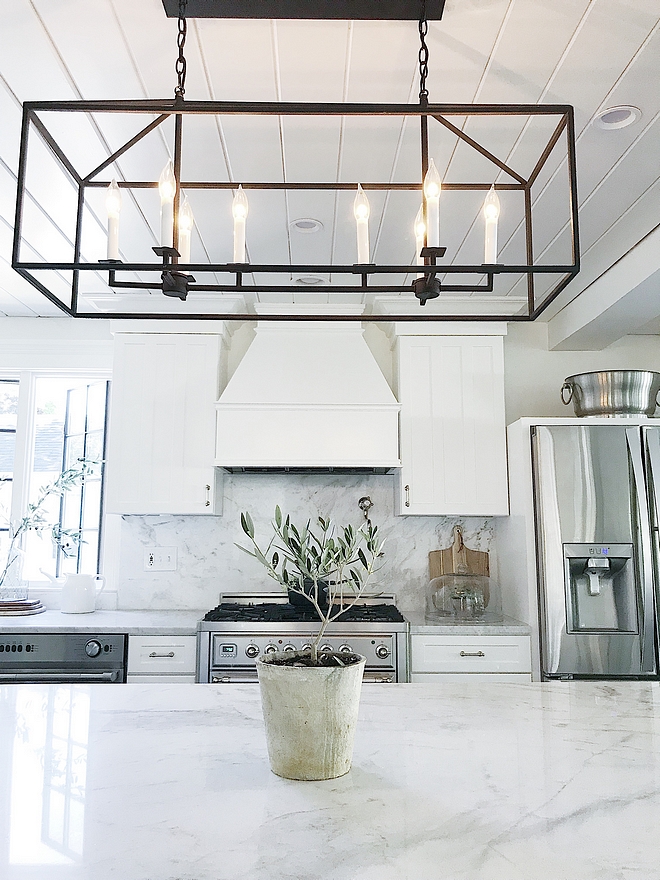 Affodable linear chandelier Kitchen island with linear chandelier Affodable linear chandelier ideas #Affodablelinearchandelier #linearchandelier #islandlinearchandelier #kitchenlinearchandelier