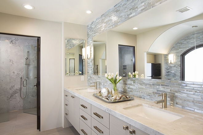 Neutral Bathroom with Superwhite Quartzite countertop #NeutralBathroom #bathroom #SuperwhiteQuartzite #Quartzite #countertop #Quartzitecountertop