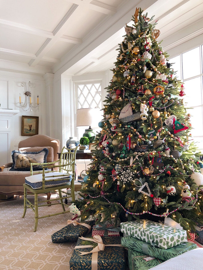 Christmas Tree with Felt Ornaments Christmas Tree #ChristmasTree #feltornaments