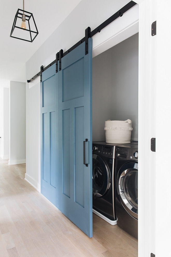 Benjamin Moore 838 Denim Wash Laundry room blue barn door paint color Benjamin Moore 838 Denim Wash Benjamin Moore 838 Denim Wash #blubarndoor #laundryroombarndoor #barndoor #barndoorpaintcolor #bluepaintcolor #BenjaminMoore838DenimWash #BenjaminMoore