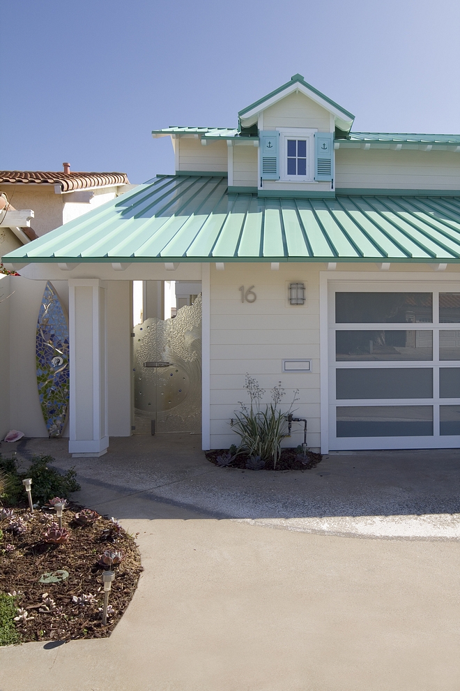 Metal roof Beach house Coastal home with metal roof Metal roof Beach house ideas Metal roof Beach house #Metalroof #Beachhouse