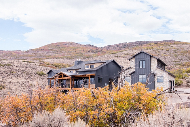 Mountain Farmhouse My husband and I began building this home in the foothills of the Wasatch Mountains in Utah Mountain Farmhouse Ideas Mountain Farmhouse Architecture #MountainFarmhouse #Farmhouse