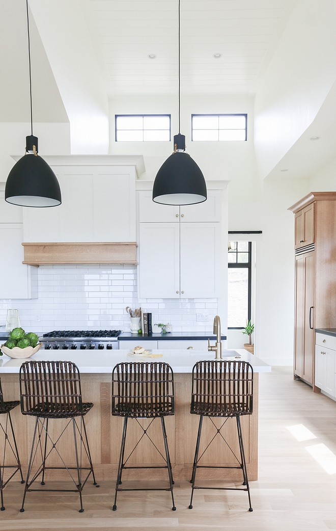 Benjamin Moore Simply White kitchen with White Oak White kitchen painted in Benjamin Moore Simply White kitchen with White Oak island, hood mantel and pantry cabinet #BenjaminMooreSimplyWhite #kitchen #WhiteOak