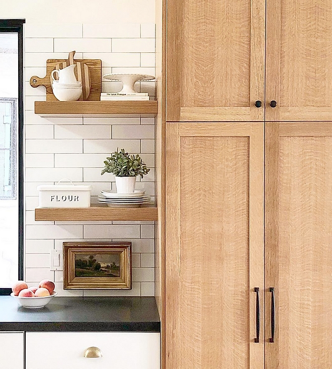 White Oak Kitchen Cabinet White oak with a clear protective finish White Oak Kitchen White Oak Kitchen #WhiteOakKitchen #WhiteOakKitchencabinet #WhiteOakKitchenfinish