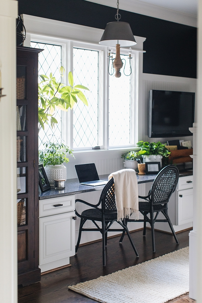 Kids Home Office Homework Station This is where the kids do they homework, print things for school and hang out to watch TV Kids Home Office Homework Station #KidsHomeOffice #HomeOffice #HomeworkStation