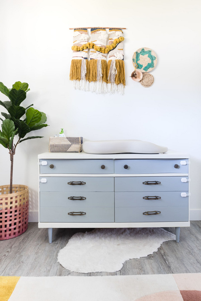 Modern Nursery with vintage dresser Modern Nursery with vintage painted dresser Modern Nursery with vintage dresser #ModernNursery #vintagedresser