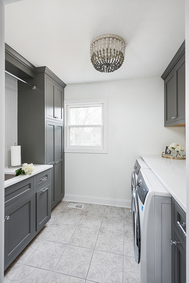 Benjamin Moore Kendall Charcoal Dark grey cabinet paint color Benjamin Moore Kendall Charcoal Benjamin Moore Kendall Charcoal Benjamin Moore Kendall Charcoal Benjamin Moore Kendall Charcoal #BenjaminMooreKendallCharcoal #darkgreycabinet #paintcolor #BenjaminMoore #KendallCharcoal