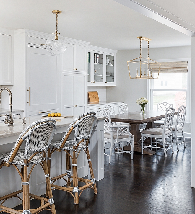 Benjamin Moore Classic Gray The kitchen walls are Benjamin Moore Classic Gray Benjamin Moore Classic Gray #BenjaminMooreClassicGray #paintcolor #BenjaminMoore #kitchenpaintcolor