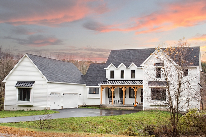 Farmhouse Country Farmhouse Farmhouse Exterior Country Farmhouse home exterior #countryhome #Farmhouse #exterior #farmhouseexterior