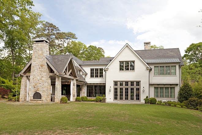 When it comes to the architecture of the home, the architect, Tim Adams, decided to keep the front elevation of the house more closed-in for privacy and more open on the back elevation to welcome the private yard