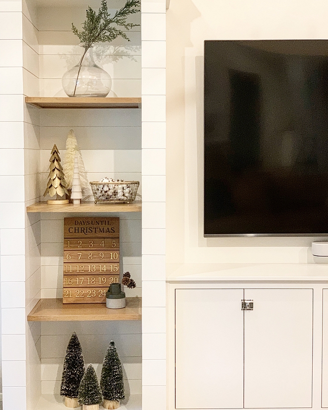 Shiplap-wrapped shelves Living Room Built ins Shiplap-wrapped shelves Shiplap-wrapped shelves #Shiplapwrappedshelves #Shiplapshelves #Shiplap #shelves