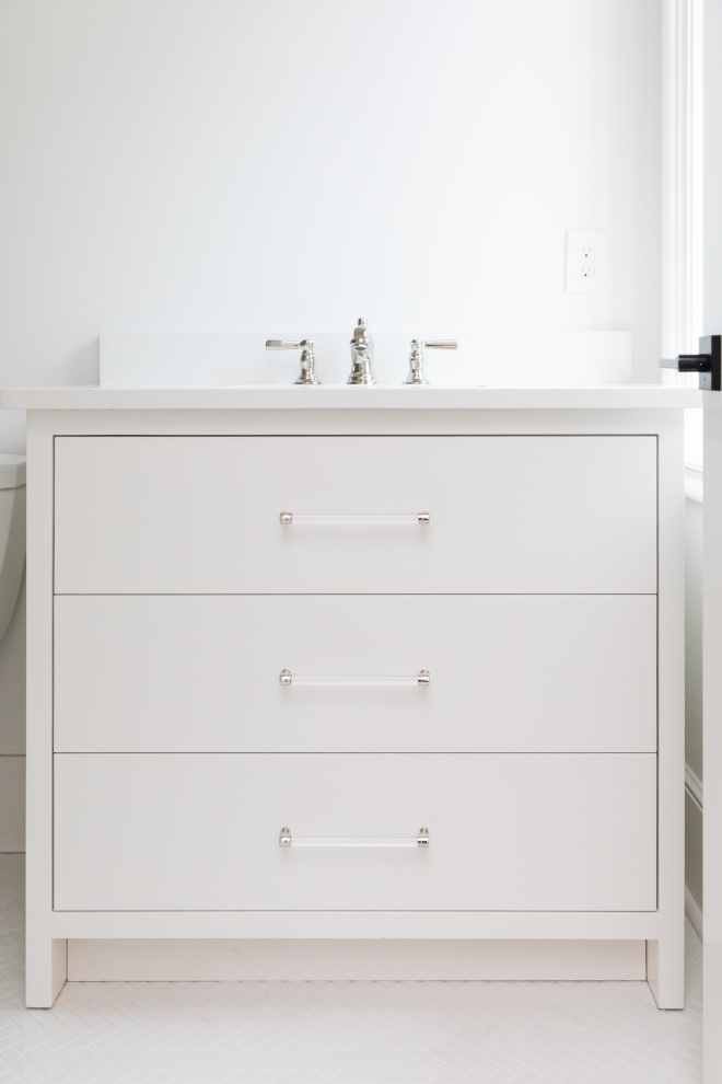 Vanity Acrylic Pulls Vanity is custom with White Mist quartz countertop #vanity #acrylicpulls #bathroom