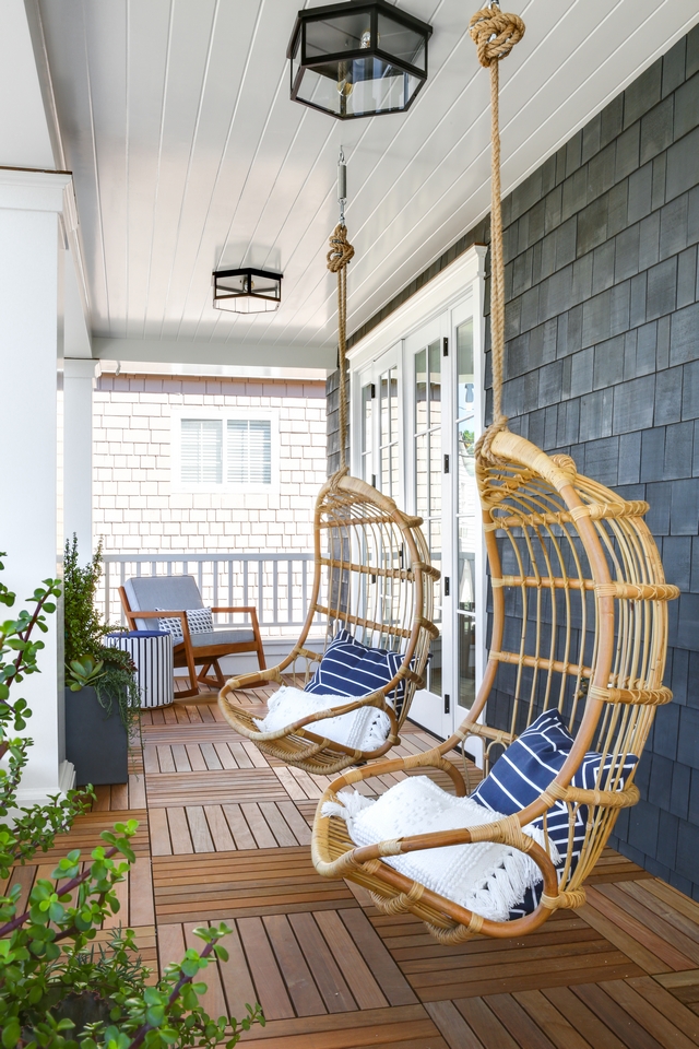 Porch Hanging Chairs Beautiful front porch with Porch ceiling Hanging Chairs #Porch #HangingChairs #ceilingHangingChairs #porchHangingChairs #frontporch #porchchairs