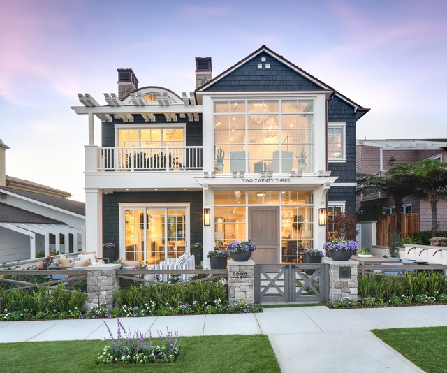 Modern Coastal Shingle Home California Modern Coastal Shingle Home Modern Coastal Shingle Home California Modern Coastal Shingle Home Exterior Modern Coastal Shingle Home California Modern Coastal Shingle Home Siding #ModernCoastalShingleHome #California #ModernCoastalHome #ShingleHome