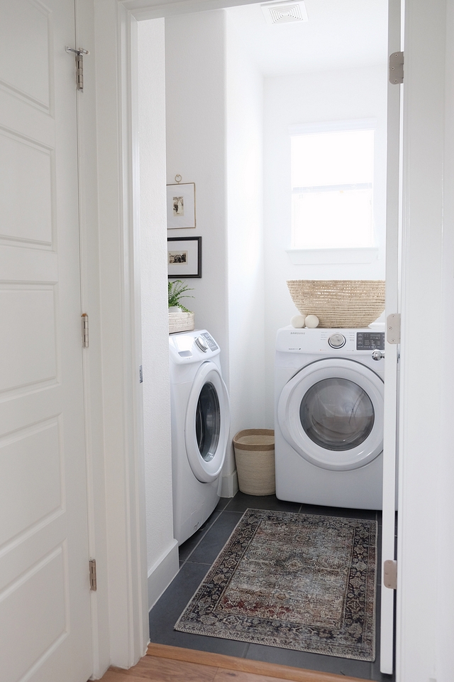 Small Laundry room Small Laundry room design Small Laundry room ideas Small Laundry room layout ideas Small Laundry room #SmallLaundryroom