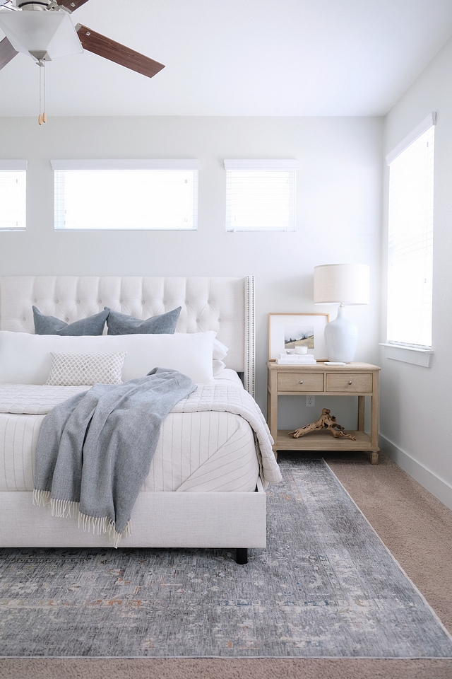 Bedding White and grey bedding on Linen Diamond Tufted Wingback Nail Bed #bedding #Bedding #Whiteandgrey #beddingideas #Linenbed #DiamondTuftedWingbackbed #NailheadBed